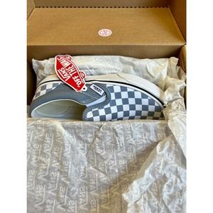 ❌SOLD New Vans Classic Slip ons Size 1.5 Boys